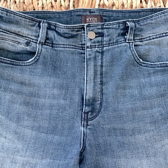 NYDJ High Rise Major Wide Leg Capri Jean - Picture 11 of 15